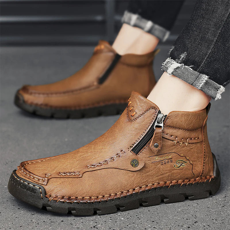 (⏰Last Day 70% OFF🔥)Men's Top-Quality Motorcycle Boots Hand-Stitched Genuine Leather Boots-Wide Toe, Waterproof， Anti-Slip， Anti-Sprain，Suitable for Work, Driving, Hiking